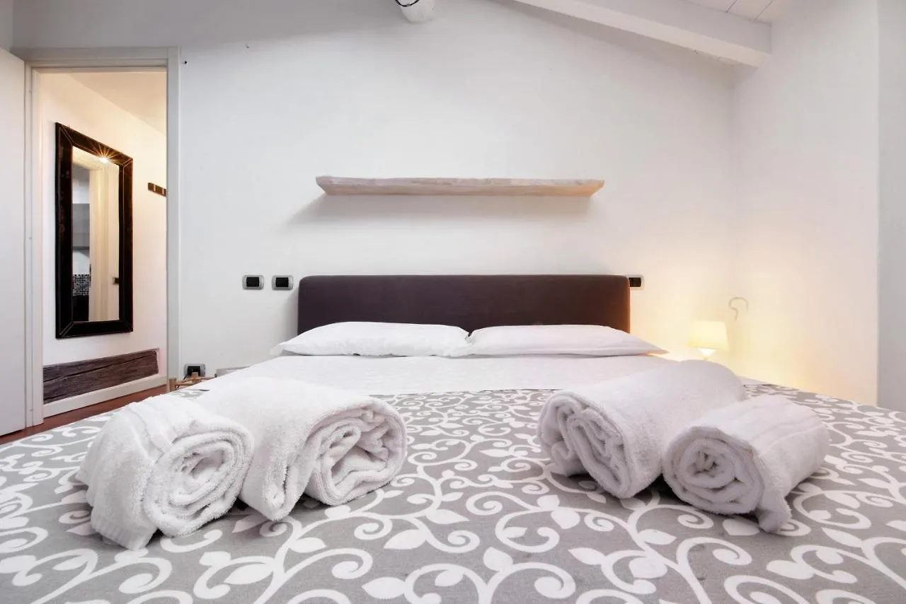 Apartament Penthouse In Citta Alta - Bergamo